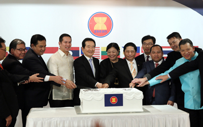  , Ƽ(ASEAN) â 50ֳ ..